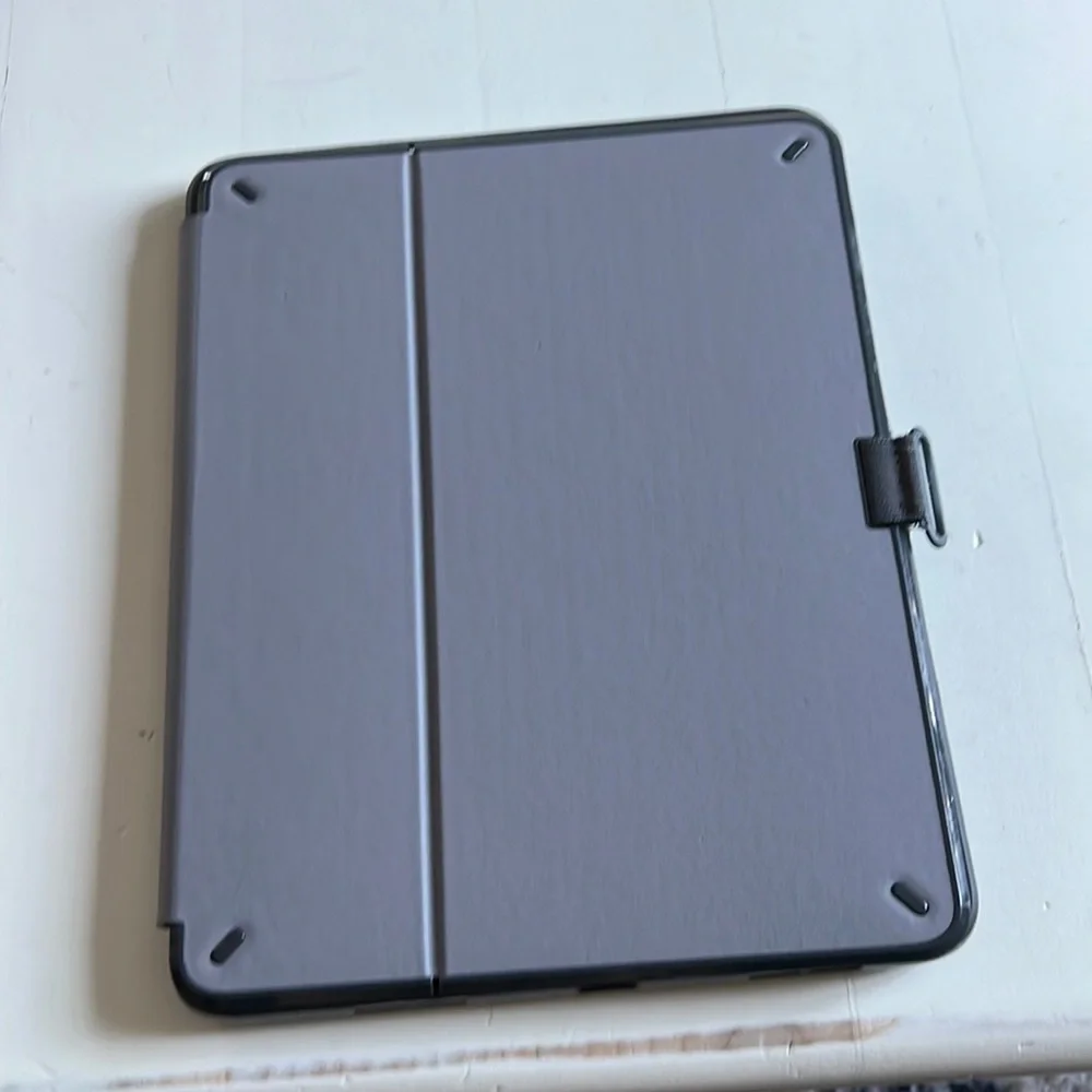 speck fits apple